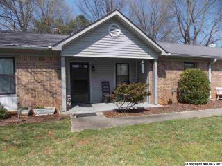 213 Thach Ln, Meridianville, AL 35759-1625