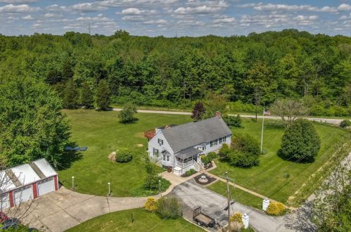 2822 Woodruff Rd, Mount Olive, OH 45106-8341