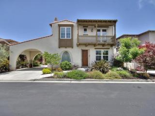 7675 Alister Ct, Gilroy, CA 95020-2667