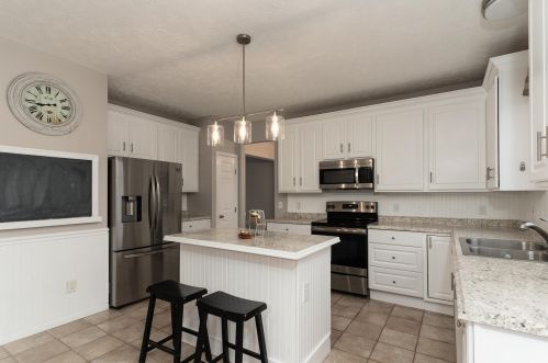 9743 Cherbourg Dr, Hamilton KY  41091-7623 exterior