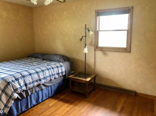 2101 Lexington Dr, Manitowoc WI  54220-1734 exterior