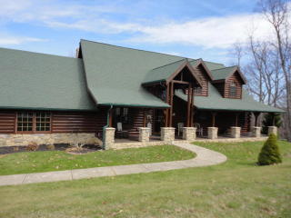 126 Summit Rd, Hazle Township, PA 18202-8218