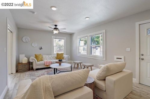 2851 82nd Ave, Oakland CA  94605-3510 exterior