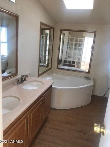 43201 14th St, Phoenix AZ 85087-7979 exterior