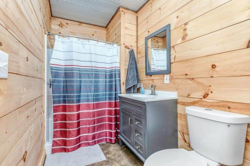 17978 Nashport Rd, Nashport OH  43830-4601 exterior