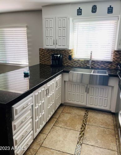 6729 Encanto Blvd, Phoenix AZ  85035-2632 exterior