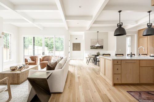 875 York St, Denver CO 80206-1408 exterior