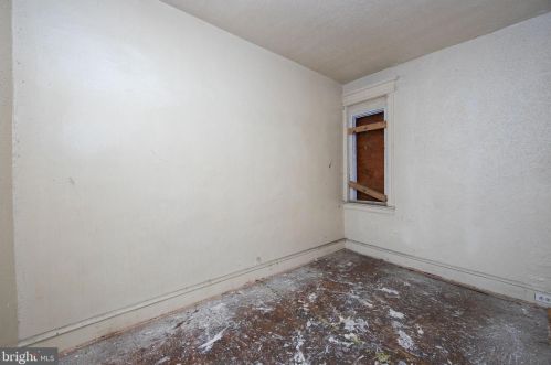 1205 Atlantic Ave, Camden NJ  08104-1203 exterior