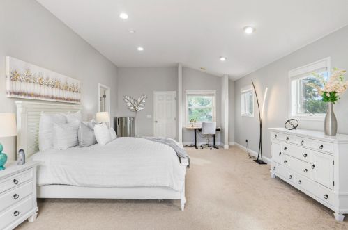 1139 King St, Redwood City CA  94061-2260 exterior