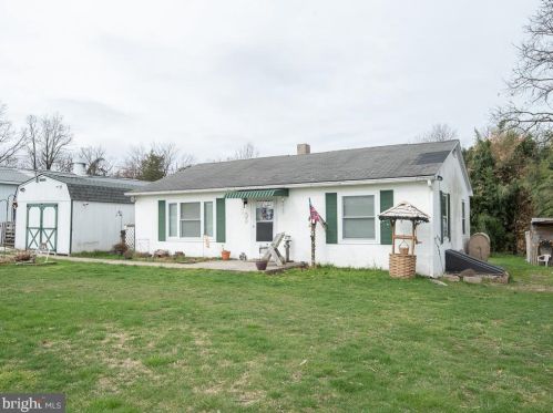 2672 Robert Fulton Hwy, Fulton, PA 17563-9749