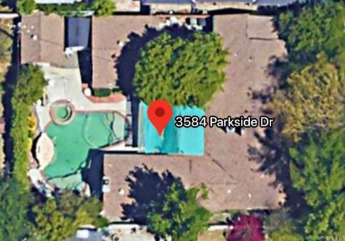 3584 Parkside Dr, San Bernardino, CA 92404-2417
