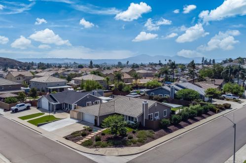 10132 Ranchitos Pl, Lakeside, CA 92040-2765
