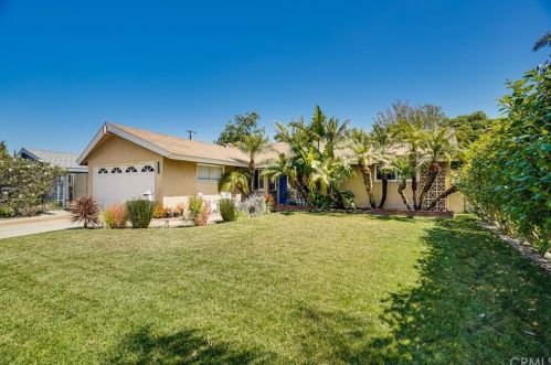 16302 Bayshore Ln, Huntington Beach, CA 92649-2613