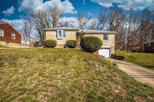 9150 Plateau St, Pittsburgh, PA 15237-4120