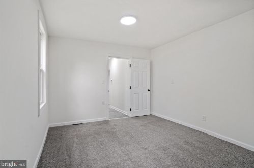 104 High St, Red Lion PA  17356-1606 exterior