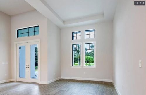 4371 Pine Ridge Rd, Naples, FL 34119-4066