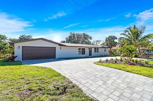 4321 Mariner Rd, Bonita Springs FL 34134-3964 exterior
