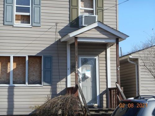 1200 Wood St, Latrobe, PA 15650-2116