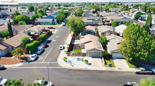 309 Cashew Ln, Oakley, CA 94561-2453