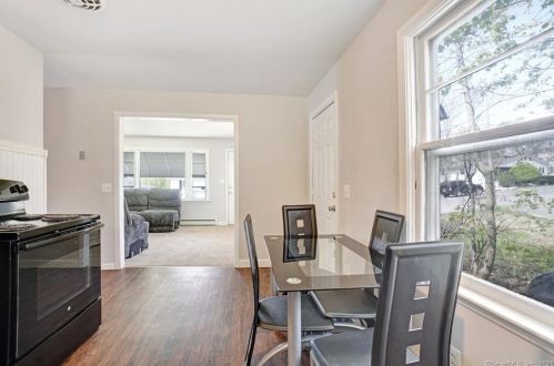 20 Shelley St, Waterbury CT  06705-1127 exterior