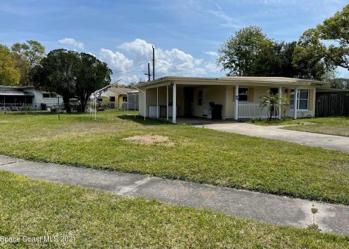 1005 Tudor Ln, Titusville, FL 32780-3954