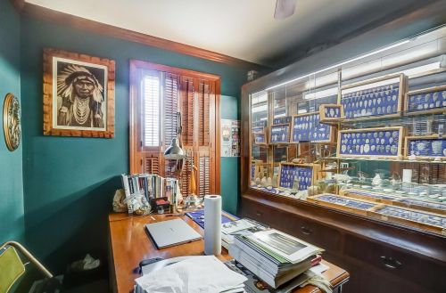 194 Center St, London OH  43140-1406 exterior