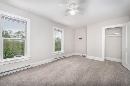 304 Terrace Ave, Mount Vernon OH  43050-3936 exterior