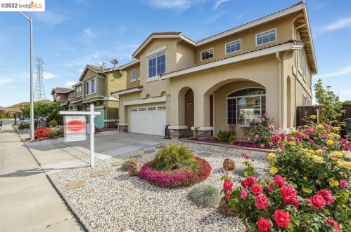 9 Vallarta Ct, West Pittsburg, CA 94565-7686