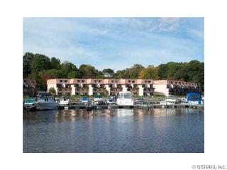 166 Bay Village Dr, Rochester NY  14609-1915 exterior