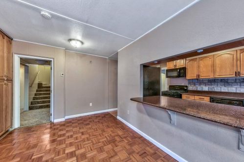 10136 Sierra Ave, Truckee CA  96161-4828 exterior