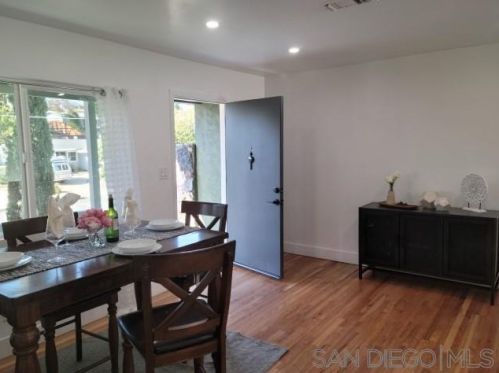 6255 Primrose Dr, La Mesa CA  91942-4030 exterior