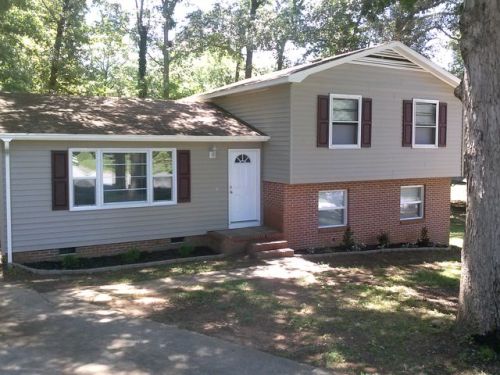 112 Redgum Ct, Simpsonville SC  29680-3515 exterior