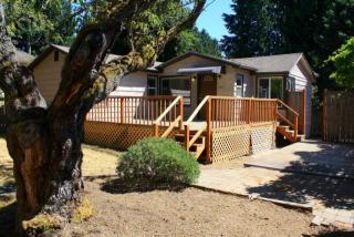 415 107 St, Seattle WA  98133-8712 exterior
