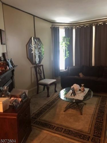 16 Hopper St, Paterson NJ 07508-2037 exterior