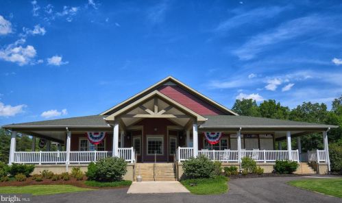 120 Hillside Dr, Locust Grove VA 22508-5233 exterior