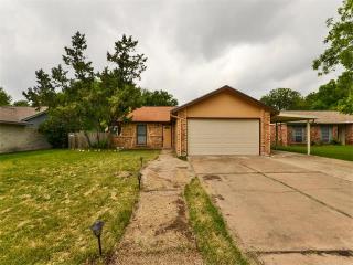 1704 Mesa Park Dr, Round Rock TX  78664-3159 exterior