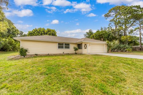 764 Wisper Bay Dr, Palm City, FL 34990-1430