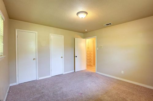 2308 Lange St, Greenville TX  75402-7324 exterior