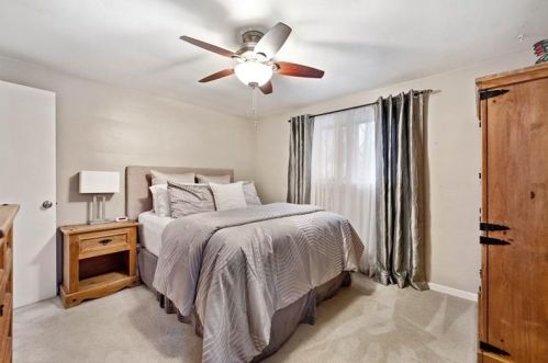 471 Rosewood Dr, Pittsburgh PA  15236-4701 exterior