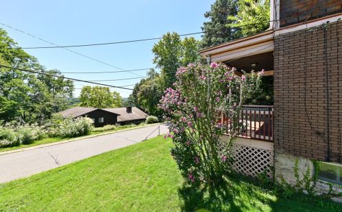 1735 El Paso St, Pittsburgh PA 15206-1141 exterior