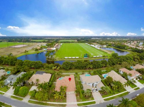 12425 Equine Ln, West Palm Beach, FL 33414-3505