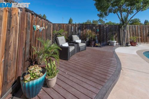 4796 Corwin Ct, Pleasanton CA  94588-3804 exterior