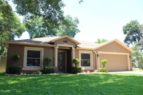 2480 Princeton Rd, Deland, FL 32724-8403