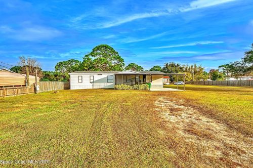 620 Camp Rd, Cocoa, FL 32927-4739