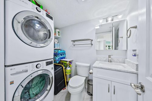 258 Seabreeze Cir, Jupiter FL  33477-6416 exterior