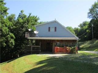 69 Stollar Rd, Claysville, PA 15323-1128