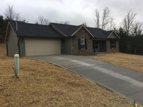 226 Covenant Ln, Maynardville, TN 37807-4532