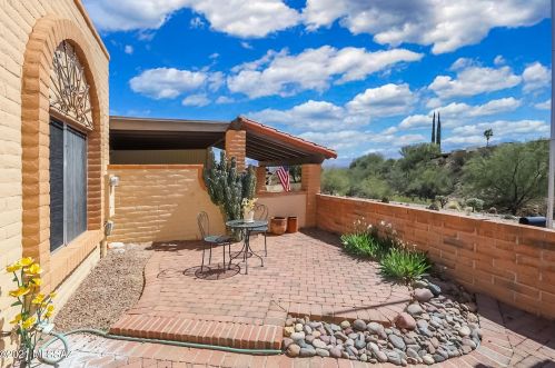 1382 Camino Alicante, Green Valley, AZ 85622-8258