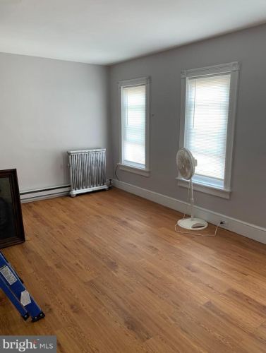 74 Evans St, Pottstown PA 19464-5547 exterior