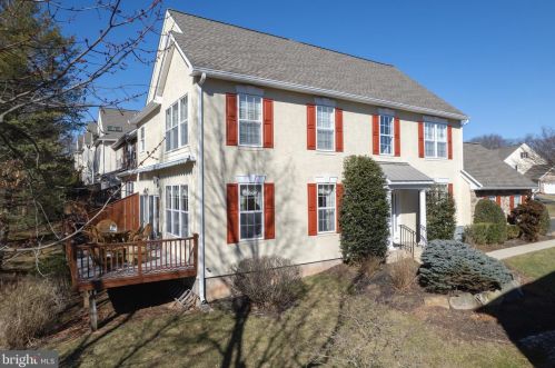1124 Harrogate Way, Prospectville, PA 19002-1841